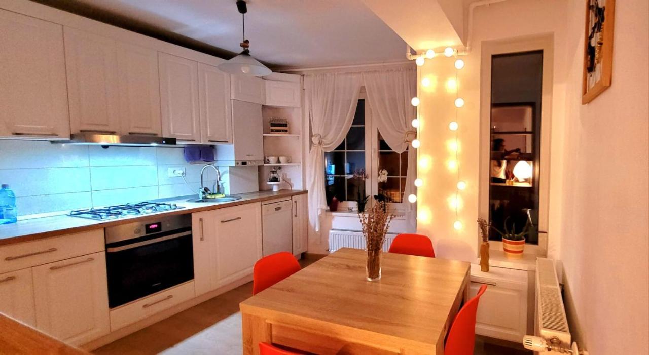 Appartement Opera Apart à Braşov Extérieur photo