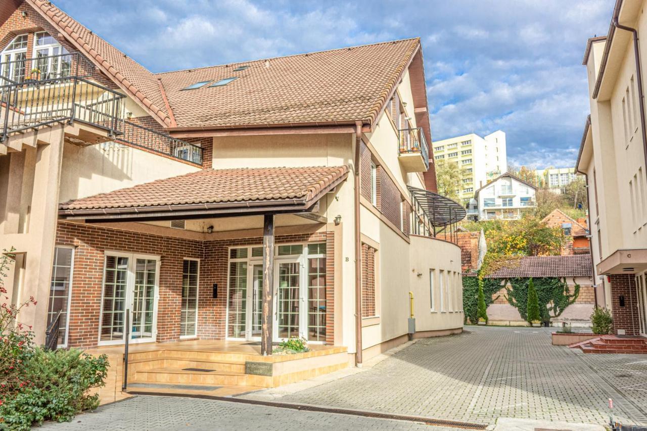 Appartement Opera Apart à Braşov Extérieur photo