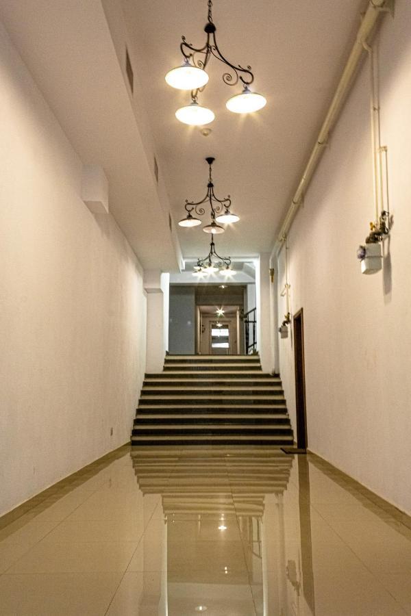 Appartement Opera Apart à Braşov Extérieur photo